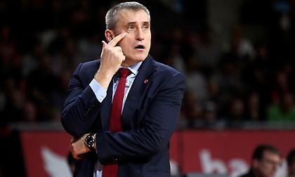 Κεμζούρα: «Άμυνα και λιγότερα λάθη με Άλμπα, χαρούμενοι για Μπόλντγουιν»