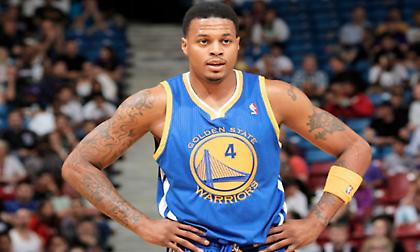 Μπαμ: Ένας πρωταθλητής του ΝΒΑ στη Λάρισα!