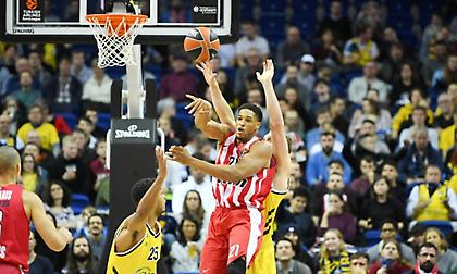 LIVE: Άλμπα Βερολίνου-Ολυμπιακός 80-99 (Τελικο)