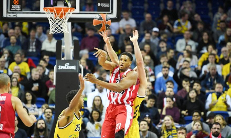 LIVE: Άλμπα Βερολίνου-Ολυμπιακός 80-99 (Τελικο)