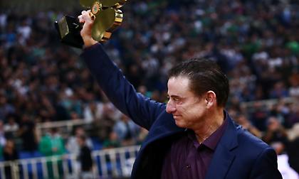 Ομιλία Πιτίνο στους παίκτες του Παναθηναϊκού πριν από το ματς με την Μπάγερν!