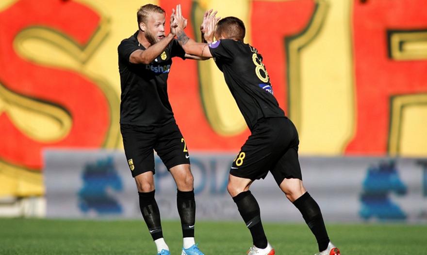 Με Σάσα ως δεξί μπακ ο Άρης στο ΟΑΚΑ