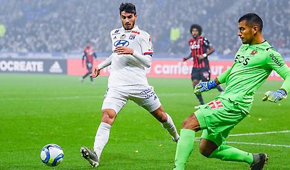 «Καθάρισε» τη Νις και ανεβαίνει η Λιόν