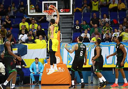 Ζόρισε την Φενέρ η Νταρουσάφακα