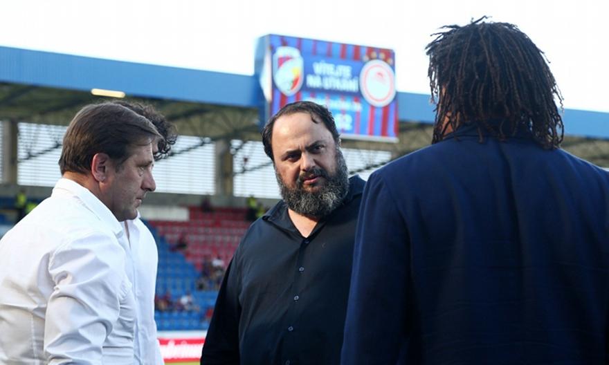 Υπό πίεση στον Ολυμπιακό, κριτήριο το ντέρμπι με ΠΑΟΚ