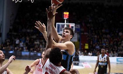 Ιταλία: Νίκη για Κρεμόνα με φοβερό Ίθαν Χαπ!