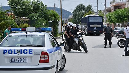 Στα ίχνη σπείρας που εξαπατούσε ηλικωμένους με τροχαία - «μαϊμού» ανά την Ελλάδα