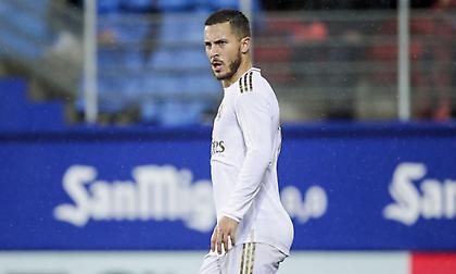 Αζάρ: «Θα έδινα τη 'Χρυσή Mπάλα' σε κάποιον παίκτη της Λίβερπουλ»