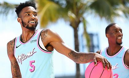 Οι νέες πανέμορφες ViceWave φανέλες των Χιτ (video)