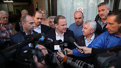 Αυτοψία Καραμανλή στην Κινέτα- Ζημιές σε 300 και πλέον σπίτια