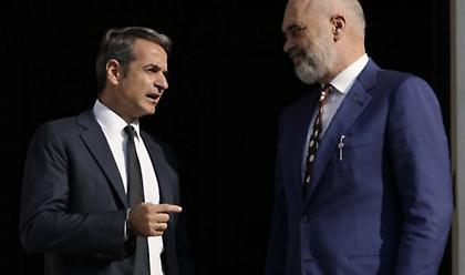 Επικοινωνία Μητσοτάκη - Ράμα για σεισμό Αλβανίας: Κλιμάκιο της ΕΜΑΚ στην γειτονική χώρα