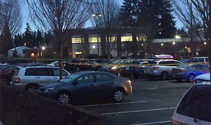 Βανκούβερ: Πυροβόλησε δύο γυναίκες σε πάρκινγκ Δημοτικού σχολείου και αυτοκτόνησε