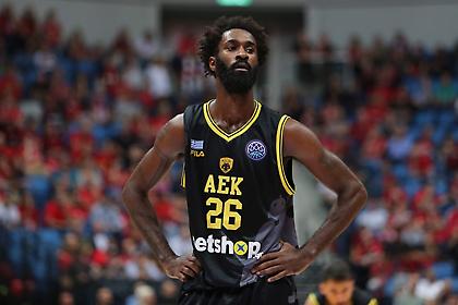 BCL: Στα φαβορί για MVP ο Σαντ-Ρόος