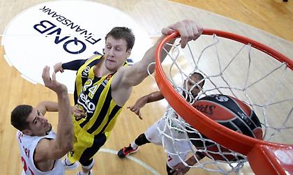 Με απουσίες η Φενέρ κόντρα στη Χίμκι