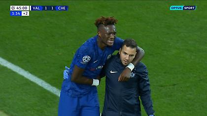 Λαβώθηκε και αντικαταστάθηκε κλαίγοντας ο Έιμπραχαμ  (video)