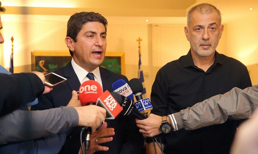 Αυγενάκης: «Υποχρέωσή μας να ακούμε τους πάντες. Εγώ δεν σφυρίζω… πέναλτι»