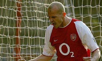 Πασκάλ Σιγκάν: «Το 2003 πριν το ματς με τη Λοκομοτίβ μας έστειλαν 10 μοντέλα στο ξενοδοχείο»