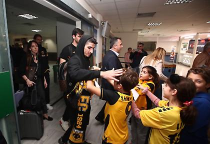 Αποθέωση για την ΑΕΚ στην Κρήτη (pics)