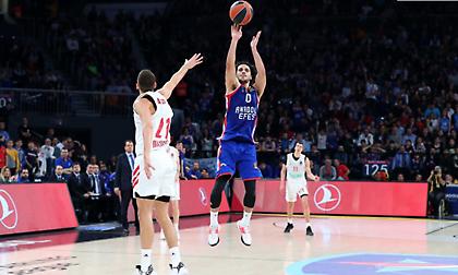 Τα 10 τρίποντα του Λάρκιν στο ματς με την Μπάγερν! (video)