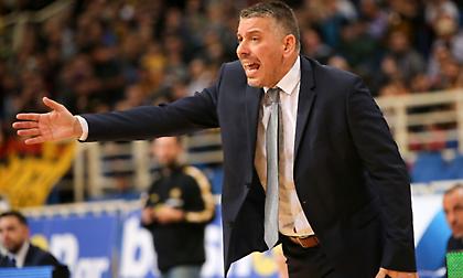 Παπαθεοδώρου: «Οι μεγάλες ομάδες χτίζονται με τη βάση του κόσμου – Νιώθω πικρία για τον Ζούρο»