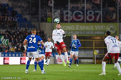 Το έφερε... τούμπα και πάτησε τετράδα η Λιόν