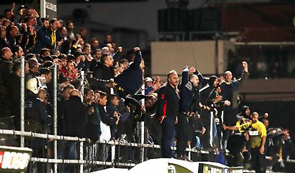 «Κράξιμο» των οπαδών στους παίκτες της ΑΕΚ!