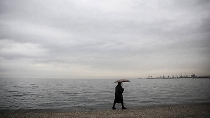 Καιρός: Πέφτει κατακόρυφα η θερμοκρασία - Πού αναμένονται χιόνια