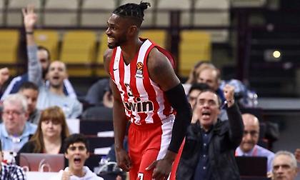 Ολυμπιακός: Πολ, Ρότσεστι και Μπόλντγουιν γιόρτασαν την 20άρα με βόλτα στη θάλασσα! (photos)