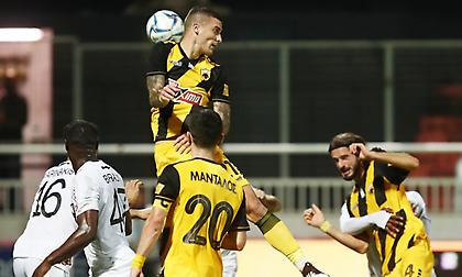 Ο Βράνιες πήγε να σακατευτεί τρεις φορές και σήμερα φταίει αυτός για το χάλι της ΑΕΚ και στην Κρήτη