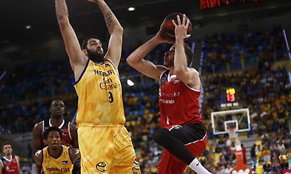 Κατοστάρα για την Γκραν Κανάρια των Κατσικάρη και Μπουρούση