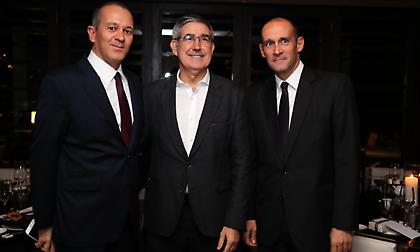 Δείπνο Αγγελόπουλων στον Μπερτομέου (pics)