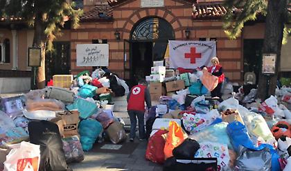 «Όλοι μαζί μπορούμε για την Αλβανία»: Συγκεντρώθηκαν τουλάχιστον 200 τόνοι ειδών πρώτης ανάγκης