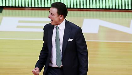 «Κερασάκι ο Πιτίνο - Δεν αποφάσισαν οι παίκτες του Ολυμπιακού»