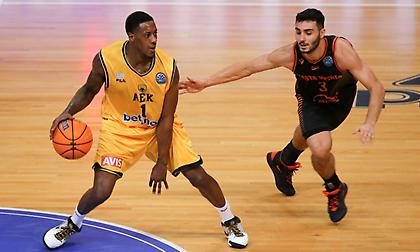 Το πρώτο τρίποντο του Μάριο Τσάλμερς στο BCL! (video)