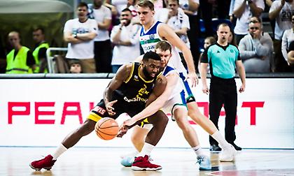 «Ψυχάρα» στην Πολωνία η ΑΕΚ