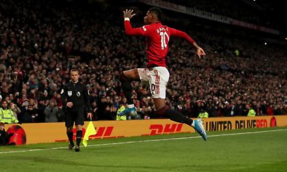 Προσγείωσε την Τότεναμ και πίκρανε τον Μουρίνιο η Γιουνάιτεντ