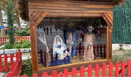 Λάρισα: Τζαμαρία στη φάτνη για να μην κλαπεί για τρίτη φορά το «Θείο Βρέφος»