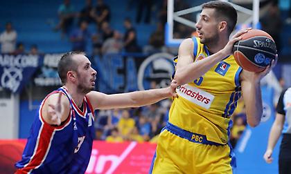 Σαλούστρος: «Δύσκολος αντίπαλος, όλα τα ματς είναι ντέρμπι για εμάς»