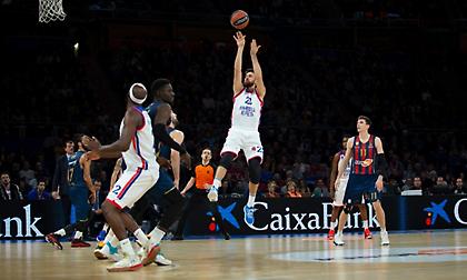 «Βομβάρδιζε» από παντού και διέλυσε την Μπασκόνια η Εφές