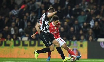 Σάρωσε η Μπενφίκα και θα μείνει κορυφή