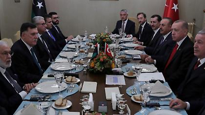 Γερμανικά ΜΜΕ: Η Τουρκία προκαλεί εντάσεις – Παράλογη η τουρκολιβυκή συμφωνία