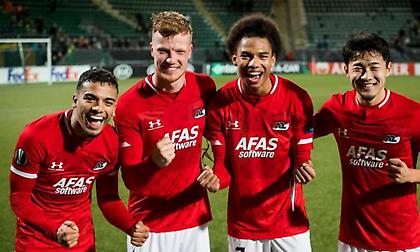 «Σούπερ» Αλκμασρ, σαρωτική Αϊντχόφεν