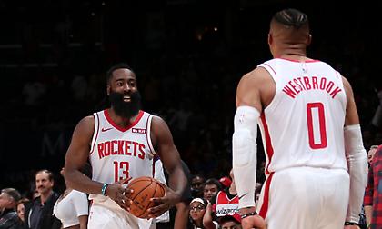 «Καθάρισε» το δίδυμο για τους Ρόκετς