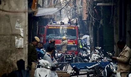 Ινδία: Δεκάδες νεκροί από πυρκαγιά σε εργοστάσιο στο Νέο Δελχί
