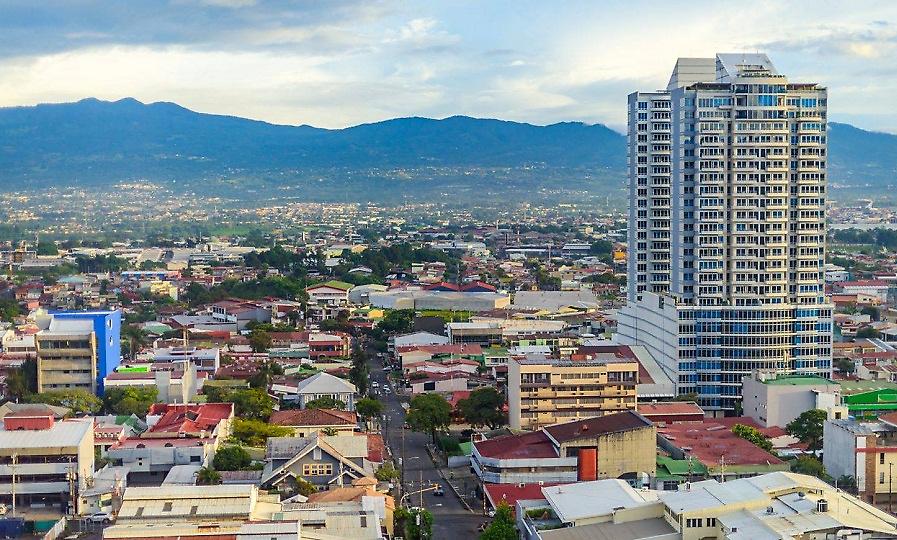 Παράδειγμα για την Ελλάδα: Η χώρα που θα καλύψει το 100% των αναγκών από τον φυσικό της πλούτο