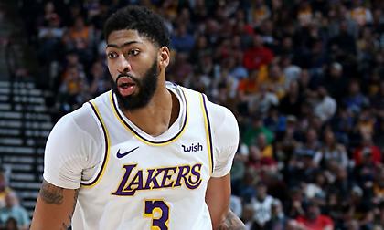 Η 50άρα του Ντέιβις με τους Λέικερς (video)