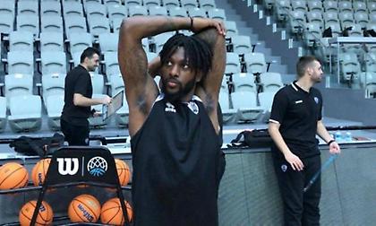 Με Λιούις, Νόουλς η προπόνηση του ΠΑΟΚ στην Πόλη