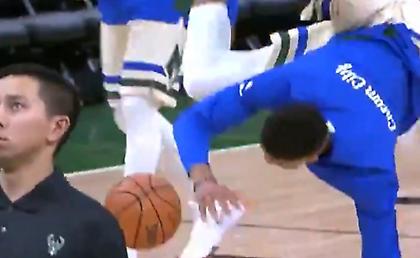 Ο χορός του Γιάννη στο ζέσταμα των Μπακς (video)