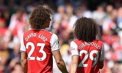 Ο εκφωνητής της Γουέστ Χαμ μπέρδεψε τον Γκεντουζί με τον Νταβίντ Λουίς