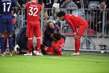 Τραυματίστηκε ο Κομάν και δείχνει σοβαρό… (video)